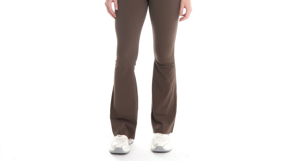 Flared or fitted: choosing your leggings shape - Ancarta