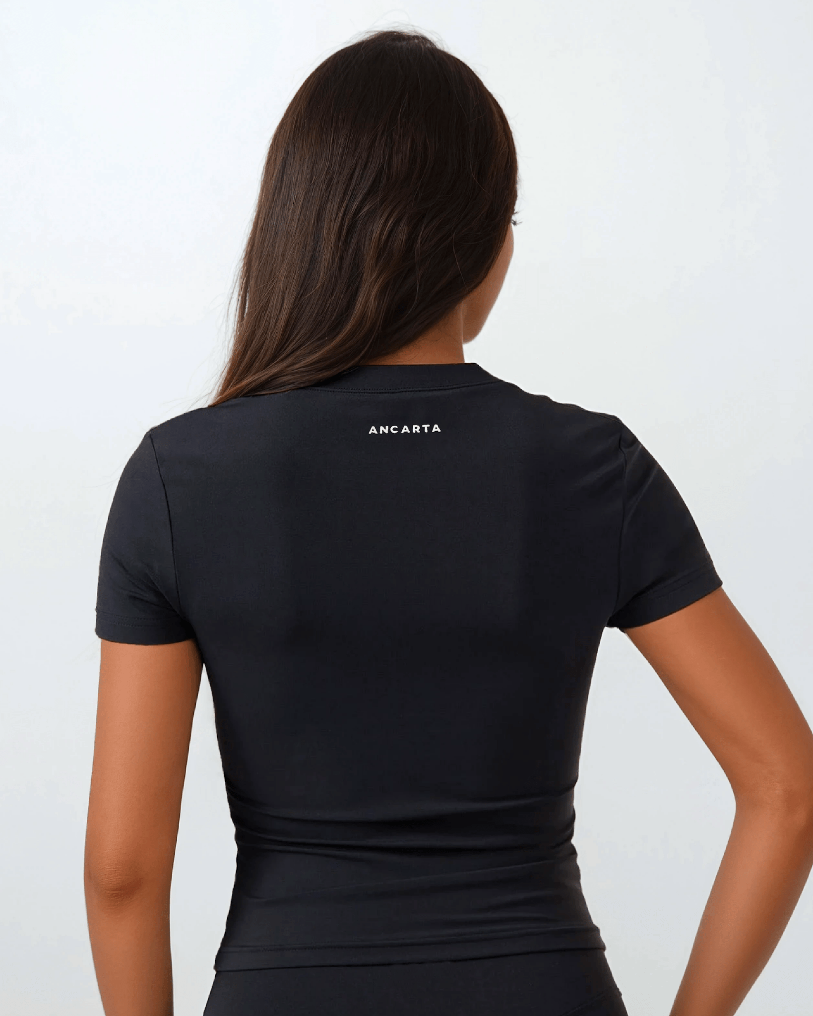 Align Fitted Tee - Obsidian activewear by ANCARTA – Australian athleisure brand
