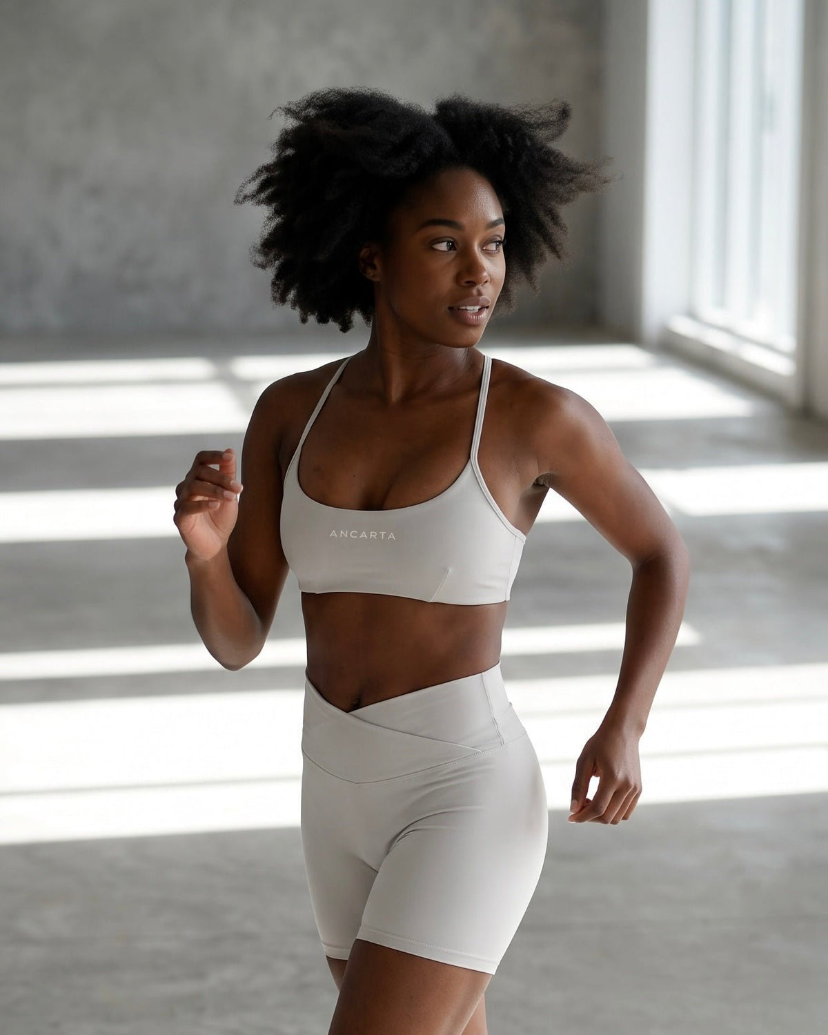 Form Sports Bra in Oat – Ancarta women's activewear