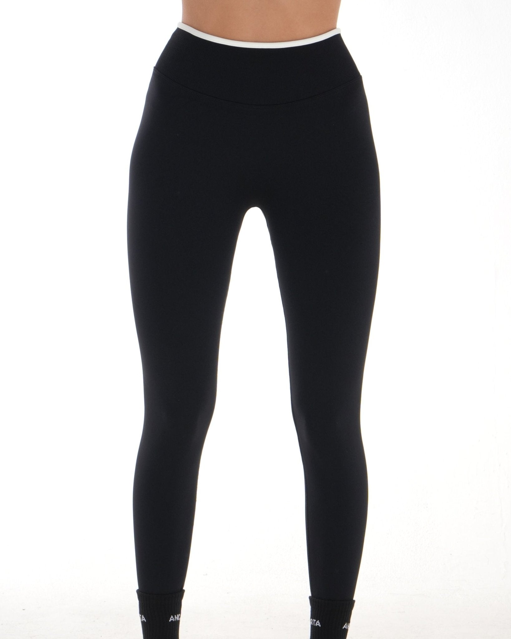 Vital Leggings – Obsidian activewear by ANCARTA – Australian athleisure brand